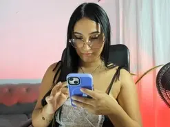 Camila_Wood  live sex cam