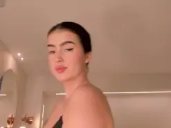 PaulinaSantos  live sex cam
