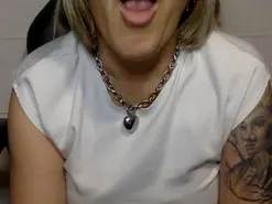 Ona_sexx69  live sex cam