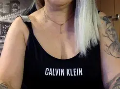 Ona_sexx69  live sex cam