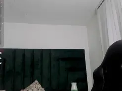 SaraWagner  live sex cam