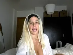 Chika100  live sex cam