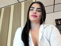 Caitlingomez0  live sex cam