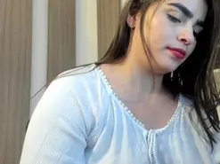 Caitlingomez0  live sex cam