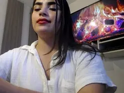 Caitlingomez0  live sex cam