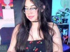 Lauren_afrodita  live sex cam