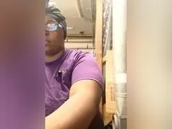 Lonelyvirgo  live sex cam