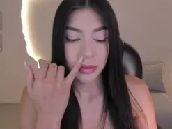 MaddisonTaylor  live sex cam