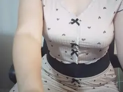 Diamond08  live sex cam