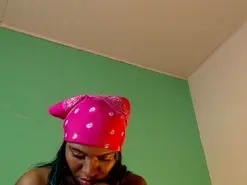 Avalericherrycm  live sex cam