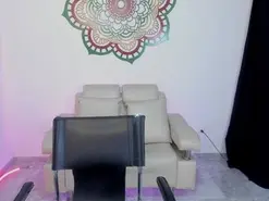 Candy_fox_19  live sex cam