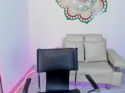 Candy_fox_19  live sex cam