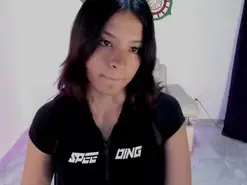 Candy_fox_19  live sex cam
