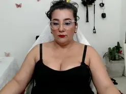 Mom_hot  live sex cam