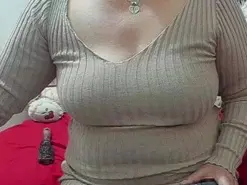 Patricia55  live sex cam