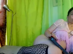 Girasolwalton  live sex cam