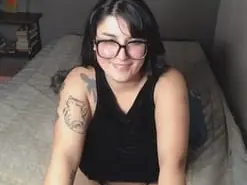 Mica-vicious  live sex cam