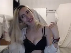 BarbieBlondie  live sex cam