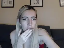 BarbieBlondie  live sex cam