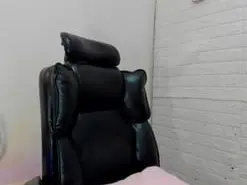Valen_Rosh  live sex cam