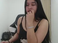Aisha_so  live sex cam