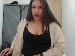 Aisha_so  live sex cam