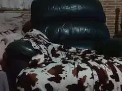 Luccia_49  live sex cam