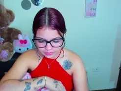 Emma_boo  live sex cam