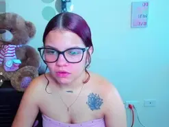 Emma_boo  live sex cam