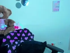 Emma_boo  live sex cam