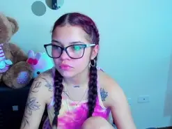 Emma_boo  live sex cam