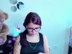 Emma_boo  live sex cam