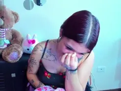 Emma_boo  live sex cam
