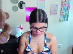 Emma_boo  live sex cam