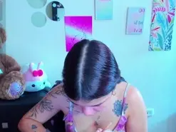Emma_boo  live sex cam