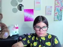 Emma_boo  live sex cam