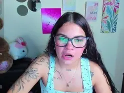 Emma_boo  live sex cam