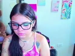 Emma_boo  live sex cam