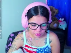 Emma_boo  live sex cam