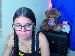 Emma_boo  live sex cam