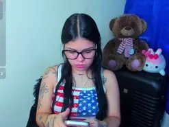 Emma_boo  live sex cam