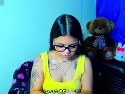 Emma_boo  live sex cam