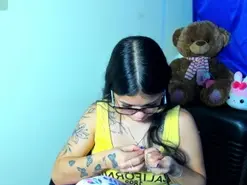Emma_boo  live sex cam