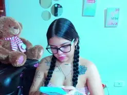 Emma_boo  live sex cam