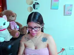Emma_boo  live sex cam
