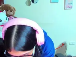 Emma_boo  live sex cam