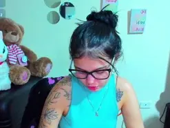 Emma_boo  live sex cam