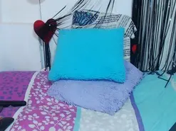 Valerivegass  live sex cam
