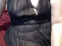 Hotlyz  live sex cam