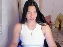 Hellen_pretty  live sex cam